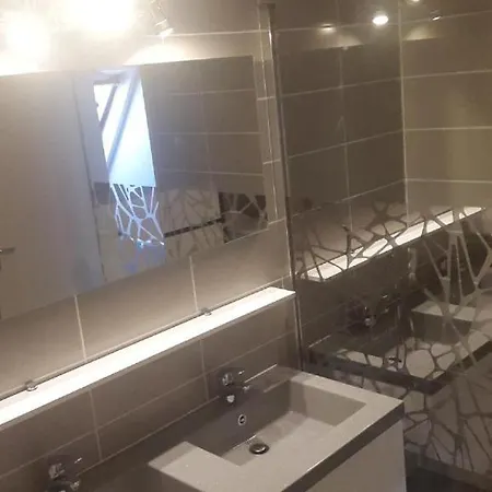 Kwatera prywatna Place De L'etoile